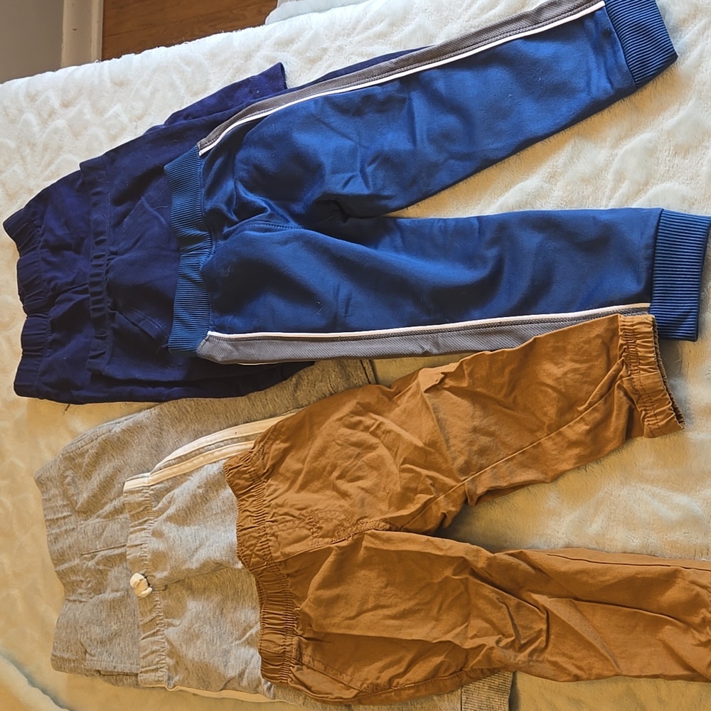 Assorted 18 Month Clothes. - Picture 6 of 7